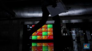 Bukan Cuma BREN dan DSSA, Ini Daftar Saham HSC | EQUITYWORLD SEMARANG