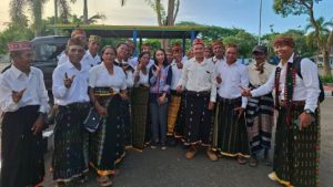 Dari Dokter ke Senator, Stevi Harman Dorong Transformasi Kesehatan dan Ekonomi Desa di NTT | EQUITYWORLD SEMARANG