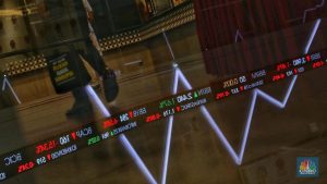 IHSG Sesi 1 Ditutup Turun 0,59%, DSSA dan BREN Ambruk | EQUITYWORLD SEMARANG