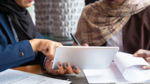 Industri Asuransi Syariah Tetap Tumbuh di Tengah Gejolak Pasar, Aset Naik 20 Persen | EQUITYWORLD SEMARANG