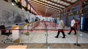 Kloter Pertama Berangkat 22 April, Menhub Tinjau Kesiapan Bandara Soetta Layani Jamaah Haji | EQUITYWORLD SEMARANG