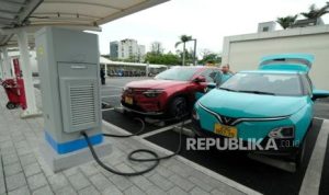 Pajak Kendaraan Listrik Berubah, IESR Ingatkan Risiko Investasi | EQUITYWORLD SEMARANG