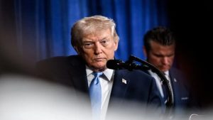 Trump: Selat Hormuz Terbuka, Blokade AS Berlaku Penuh untuk Iran | EQUITYWORLD SEMARANG