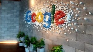 Google Maps: dari Titik Biru jadi ‘Otak’ Bisnis | EQUITYWORLD SEMARANG