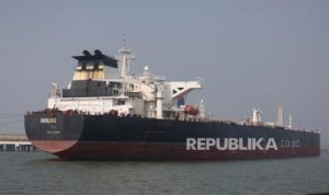 Iran Pangkas Produksi Minyak di Tengah Tekanan Blokade AS | EQUITYWORLD SEMARANG