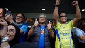 Persib Masih Buntu di Babak I, Pesan Wali Kota M Farhan Kembali Terngiang: Satu Kosong Juga yang Penting Menang! | EQUITYWORLD SEMARANG