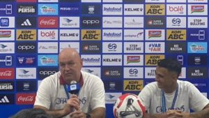 Usai Antar Persib Hattrick Juara, Bojan Hodak: Kami Ingin Liburan | EQUITYWORLD SEMARANG