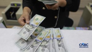Anak Presiden Turun Gunung Selamatkan Rupiah, Ajak Warga Buang Dolar | EQUITYWORLD SEMARANG