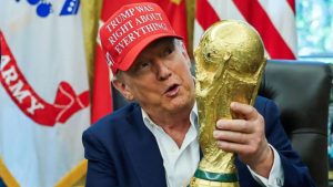 Donald Trump Bakal Serahkan Trofi Juara Piala Dunia 2026, Momen yang Tak Terjadi di Rusia dan Qatar | EQUITYWORLD SEMARANG