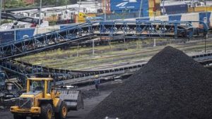 PTBA Rombak Jajaran Direksi dan Komisaris | EQUITYWORLD SEMARANG