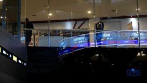 Tinggal Sejengkal ke 6.000, Siapa yang Sedang Angkat IHSG? | EQUITYWORLD SEMARANG
