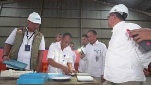 BULOG Komitmen Jaga Kualitas Beras Aman dan Sehat Sampai Pelosok Negeri | EQUITYWORLD SEMARANG
