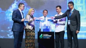 Ciptakan Nilai Tambah hingga Tarik Investasi, Bahlil Pacu Pembangunan Ekosistem Hidrogen Terintegrasi | EQUITYWORLD SEMARANG