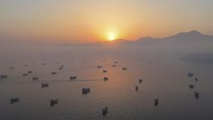 Iran Siapkan Tarif Selat Hormuz, Negara Sahabat Dapat Perlakuan Khusus | EQUITYWORLD SEMARANG