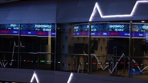 Lanjutkan Tren Penguatan, IHSG Selangkah Lagi Tembus Level 6.400 | EQUITYWORLD SEMARANG
