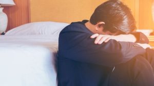 Mengapa Memasuki Usia 40, Pria Mulai Merasa Kehilangan Arah? | EQUITYWORLD SEMARANG
