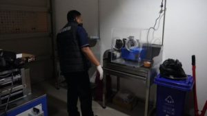 Workshop Emas Ilegal Dibongkar di Perumahan Jakut, Polisi Ungkap Jejak Penyelundupan ke Hong Kong | EQUITYWORLD SEMARANG