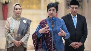 Kata-kata Destry Damayanti usai Resmi Jadi Gubernur Bank Indonesia | EQUITYWORLD SEMARANG