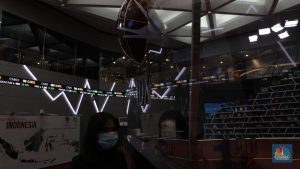 Net Buy di Sesi 1 Nyaris Rp1 T, BBRI Jadi Idola Asing | EQUITYWORLD SEMARANG